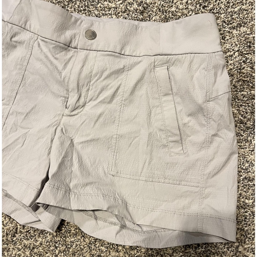 Athleta Shorts Womens 2 Khaki Lightweight Hiking Walking Elastic Waist Pockets - Picture 2 of 9